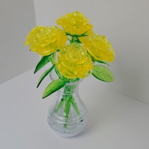 Yellow Roses 3D Puzzle (Assembled)